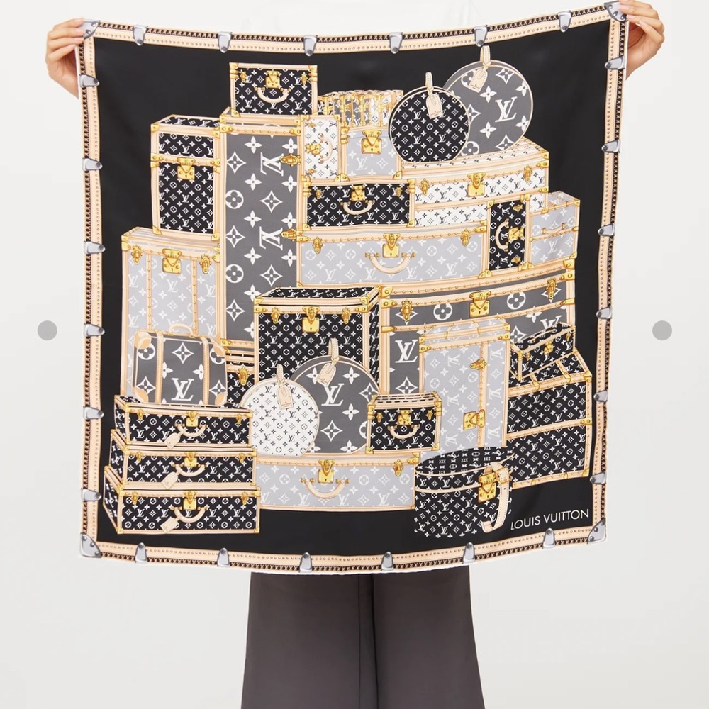 ❌SOLD❌Louis Vuitton Black Carre Lets Go Silk Scarf 90cm